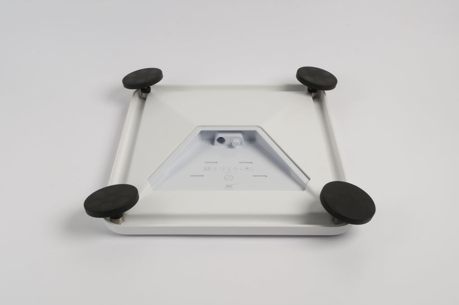 SETBOX housing in white, underside with the dish cradle